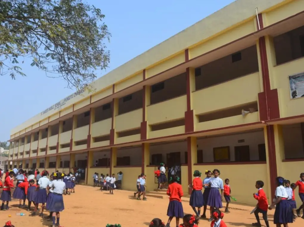 St. Xaviers' School - Chaibasa, Lupungutu